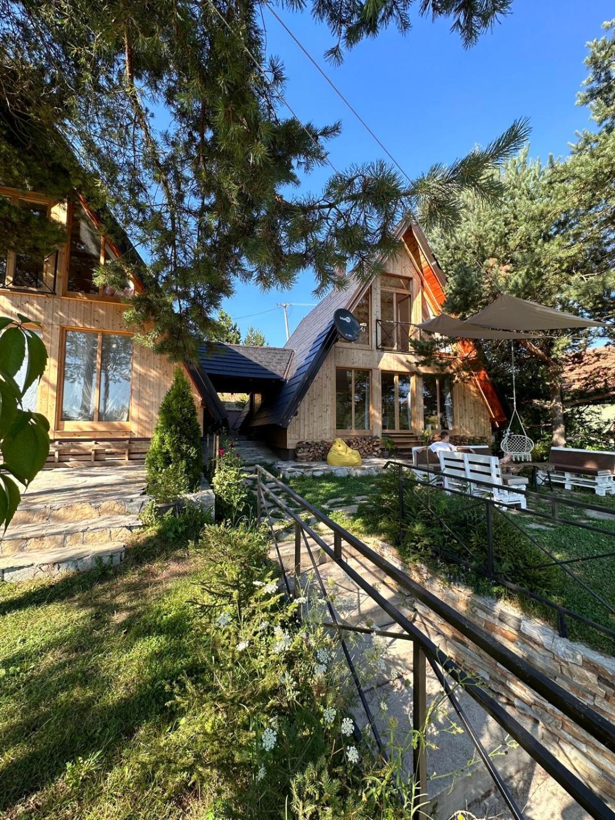 Pine Cabins Zlatibor Ngoại thất bức ảnh